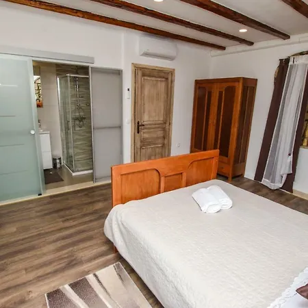 Alma Villa Kaštelir