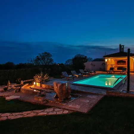 Villa Alma Kaštelir