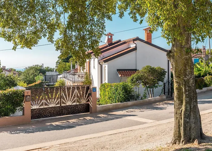 Villa Alma Kaštelir