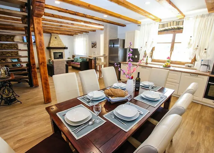 Villa Alma Kaštelir